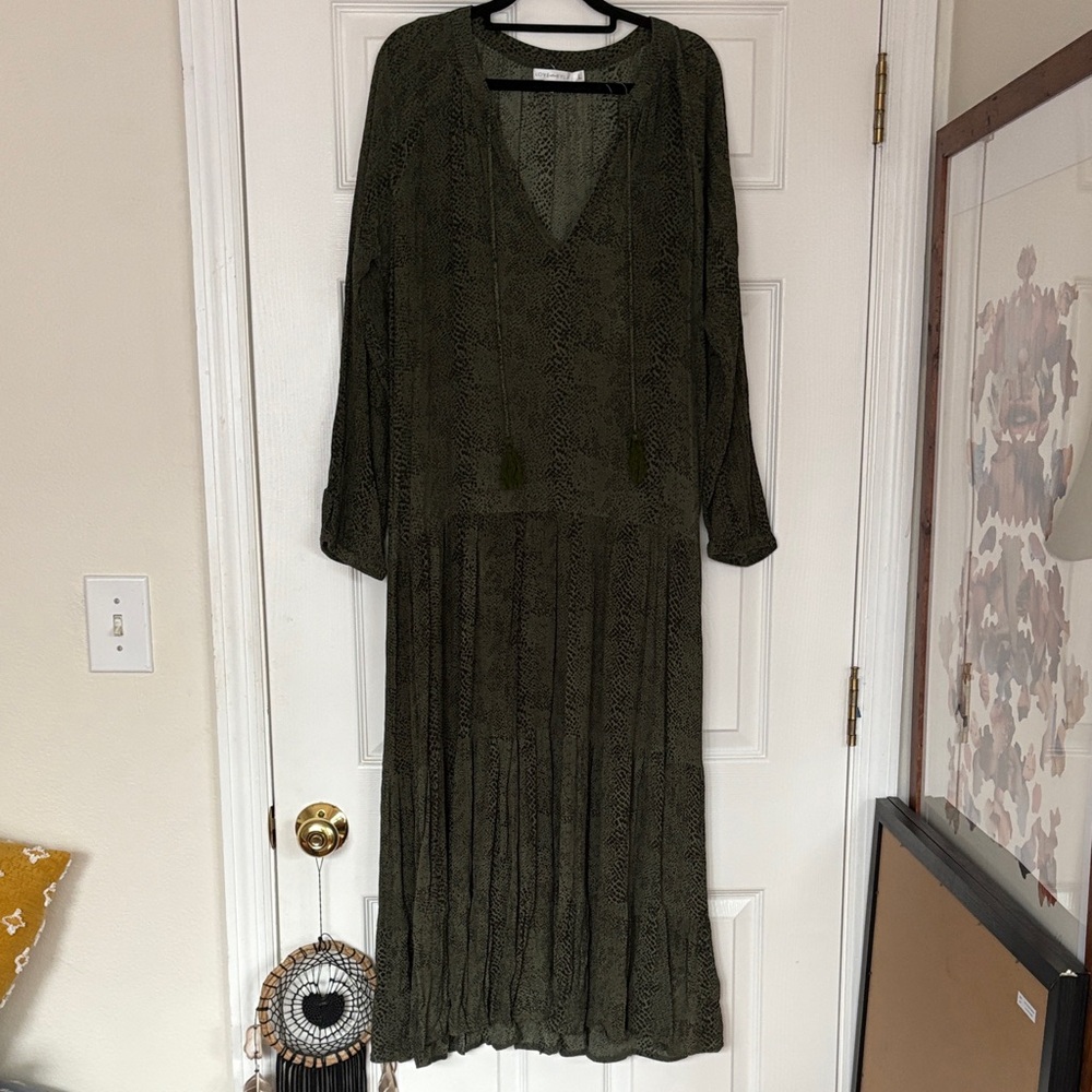 Elegant Green Maxi Dress